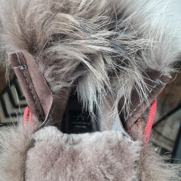 Aquatalia Lilaana Boots Womens 7.5 Brown Suede Fur Lace Up Italy Hike Winter - Picture 7 of 16